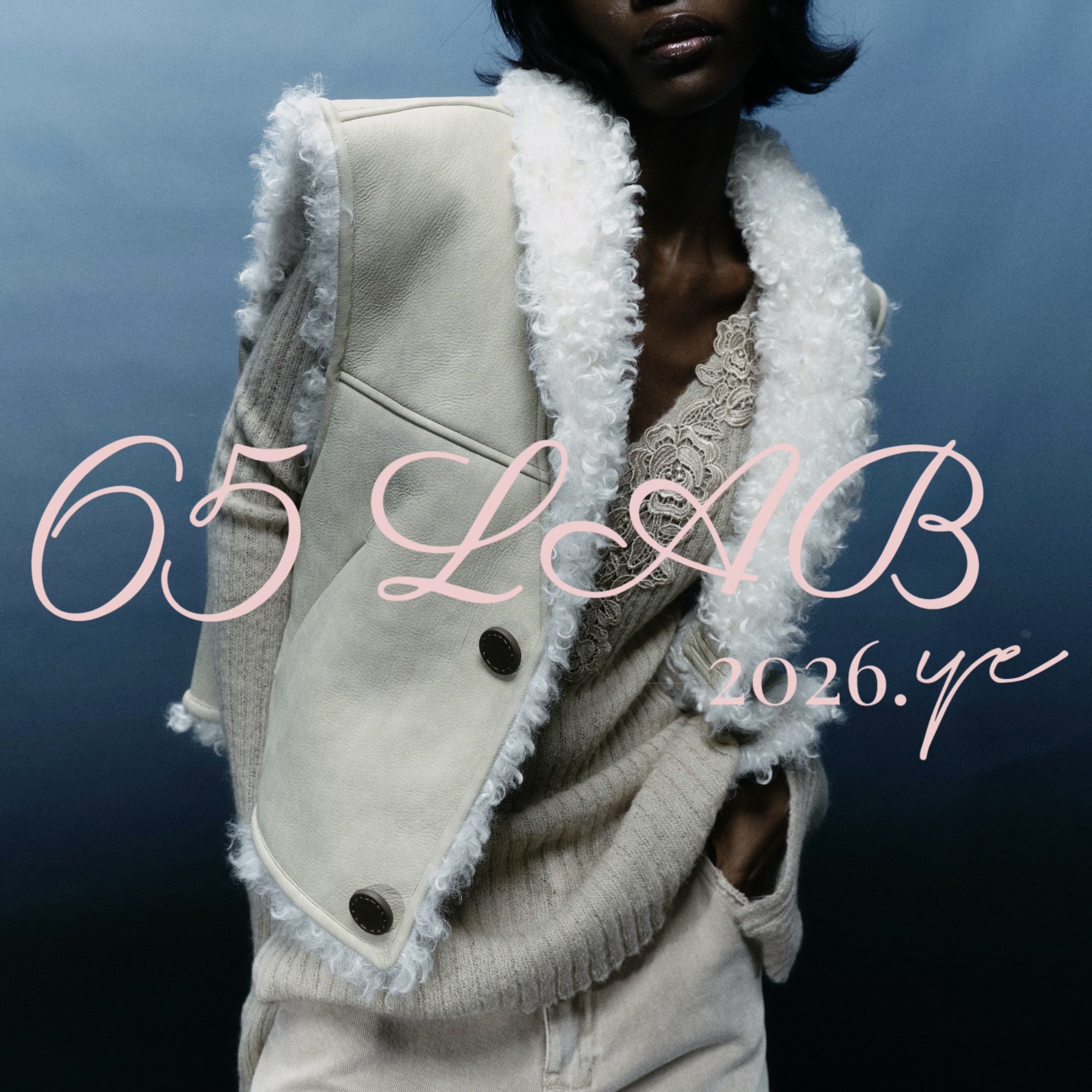 65LAB*「波嬉风马甲」颗粒人造皮革 亮泽环保卷毛 坎肩马甲