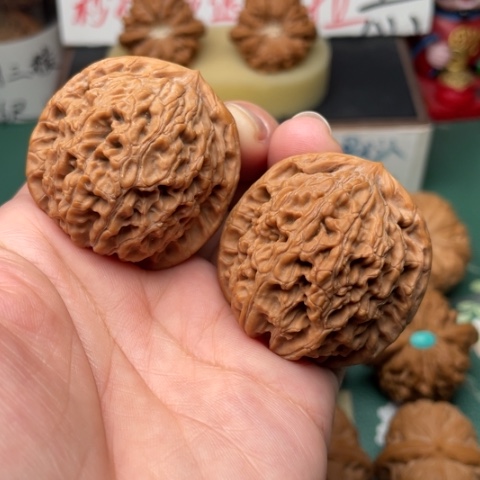 【闪购商品】文玩核桃吊坠40水龙