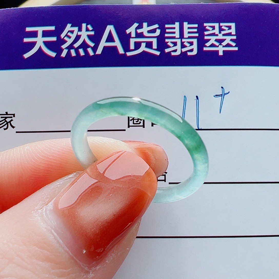 翡翠未镶嵌戒指戒圈
