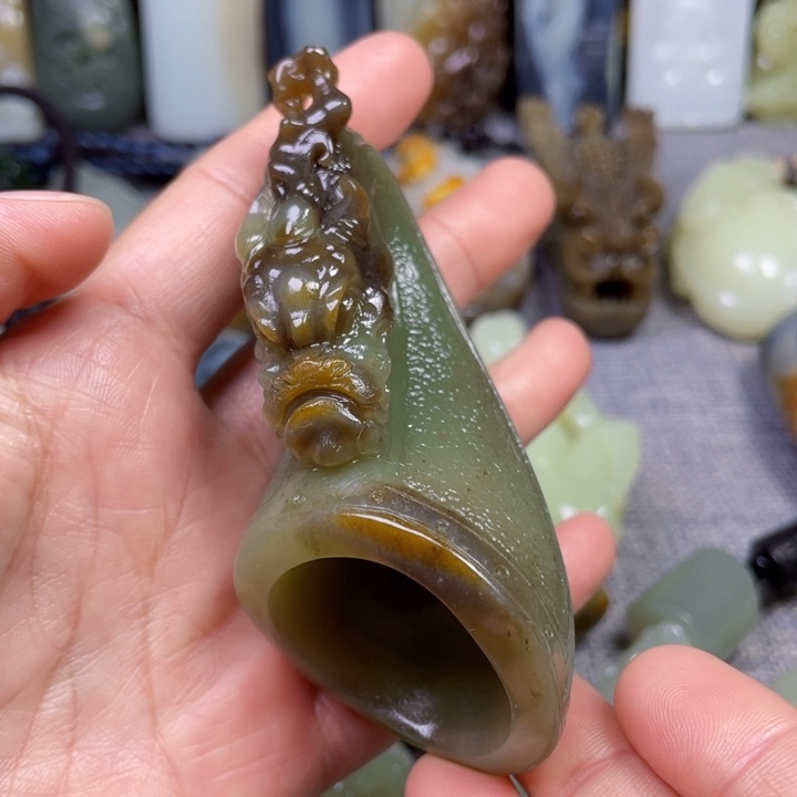 和田玉未镶嵌挂件