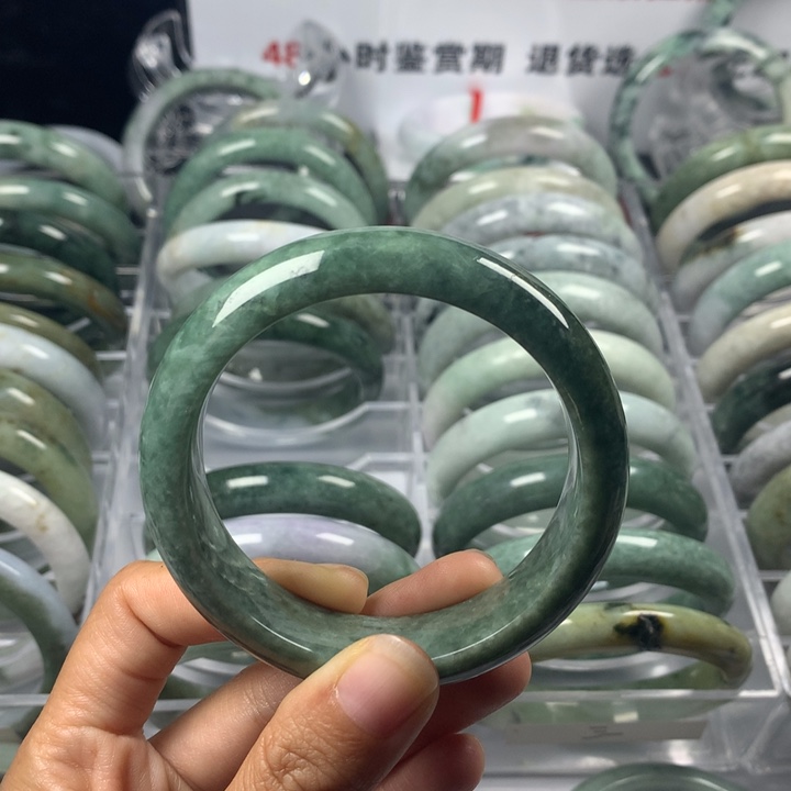 翡翠手镯未镶嵌7号