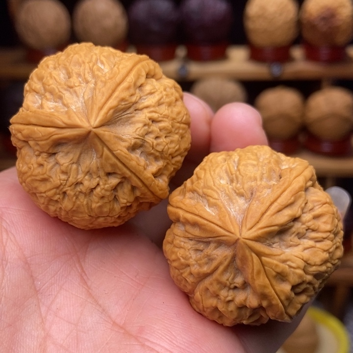 文玩核桃吊坠金丹三棱29