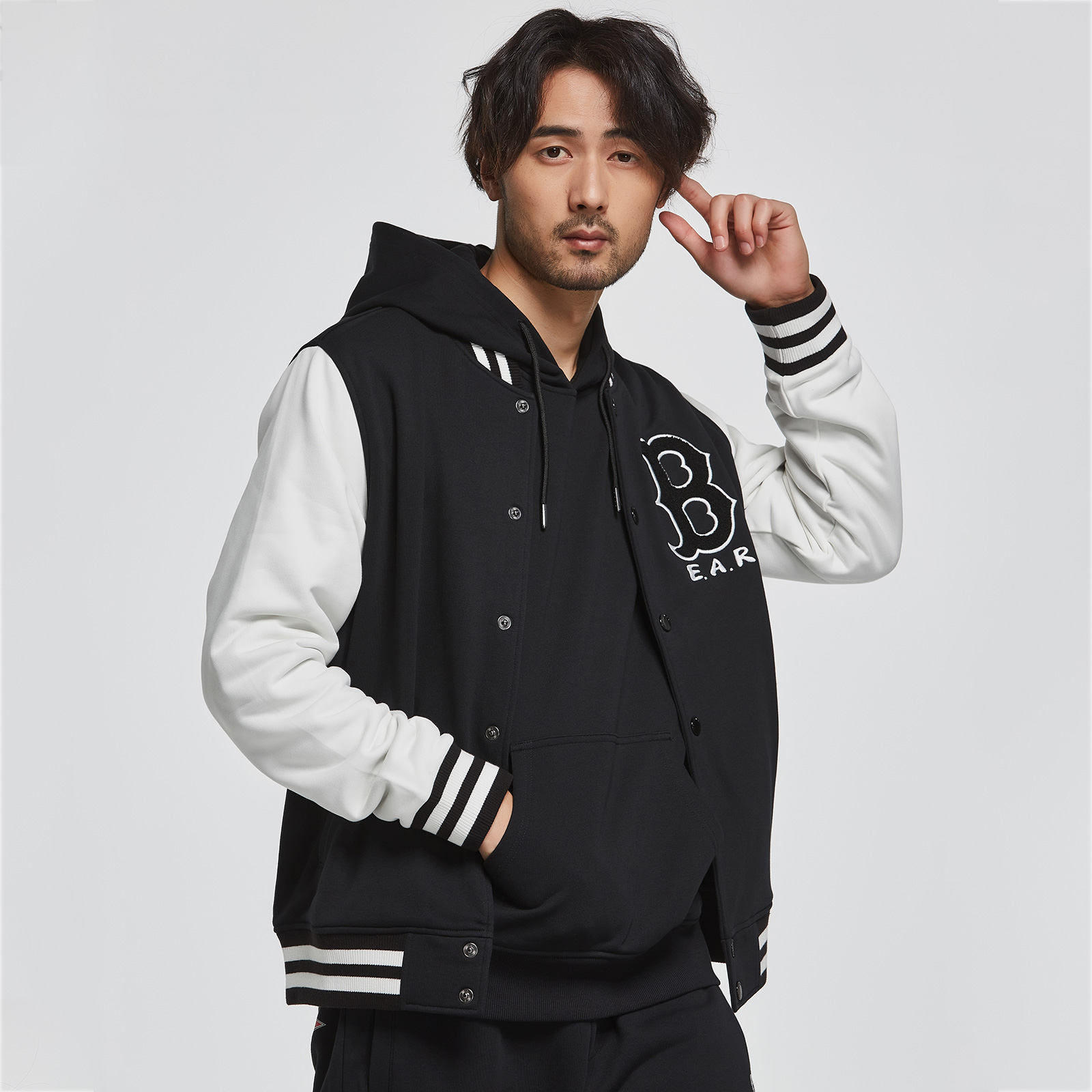男士棒球服针织绣花