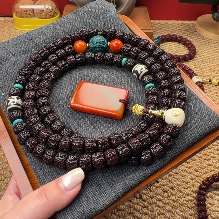 雅***之金刚菩提吊坠黑金