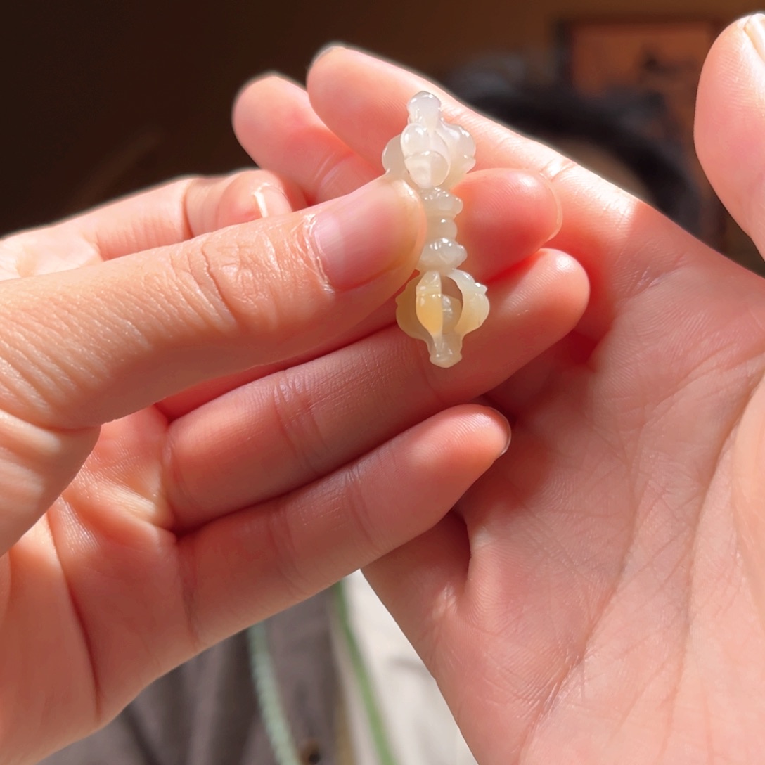 吊坠(不含链)未镶嵌和田玉金山糖白杵350