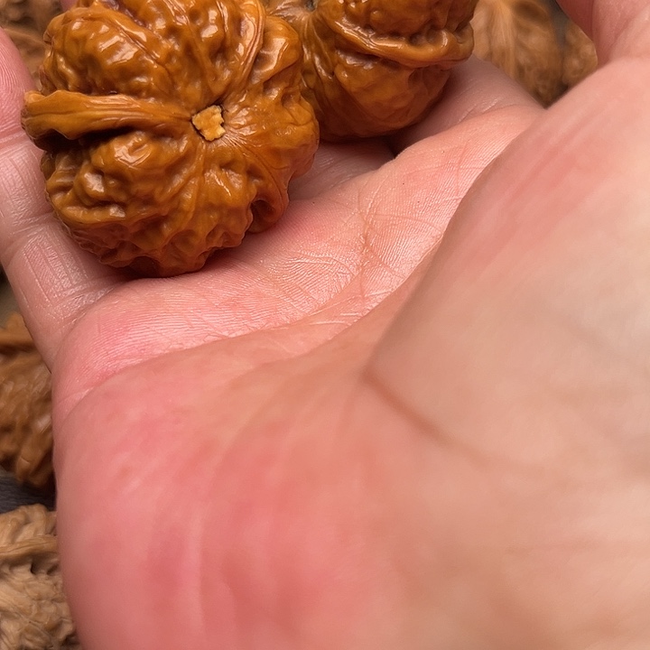 余***勇吊坠文玩核桃你们都在