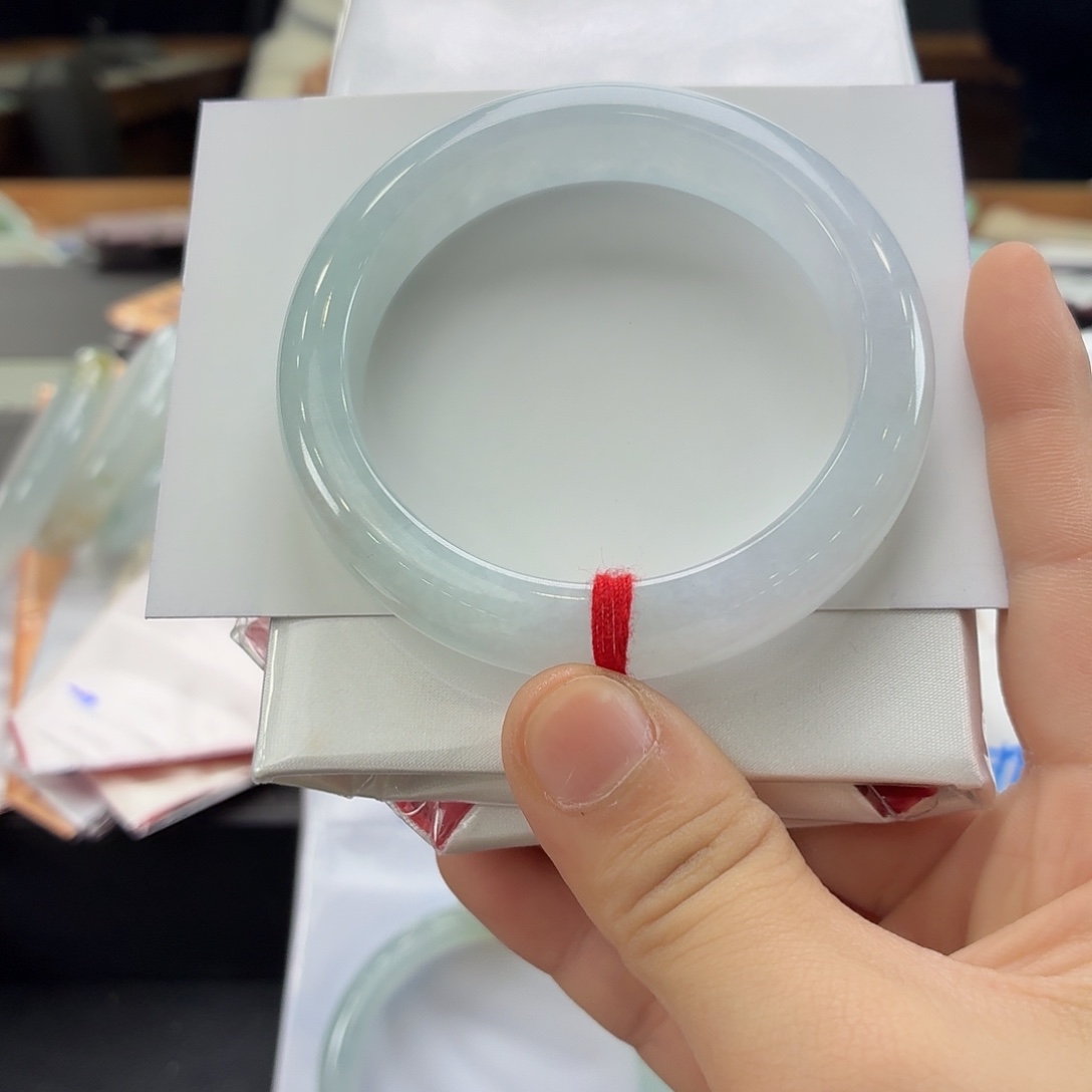 翡翠未镶嵌手镯7号