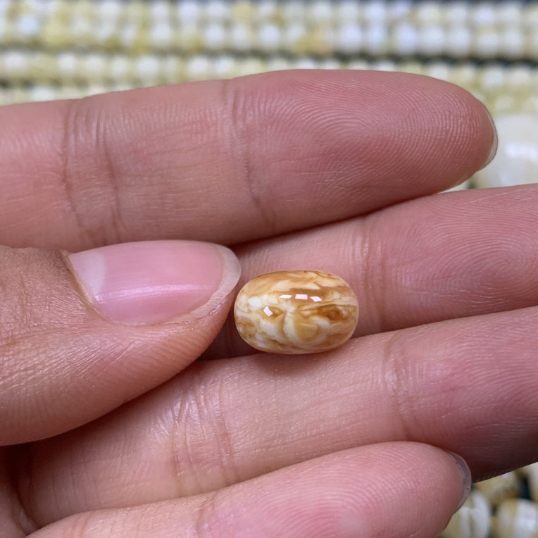 天然原矿琥珀蜜蜡芯色妖孽隔珠11.2*7.6mm（误差0.1mm）