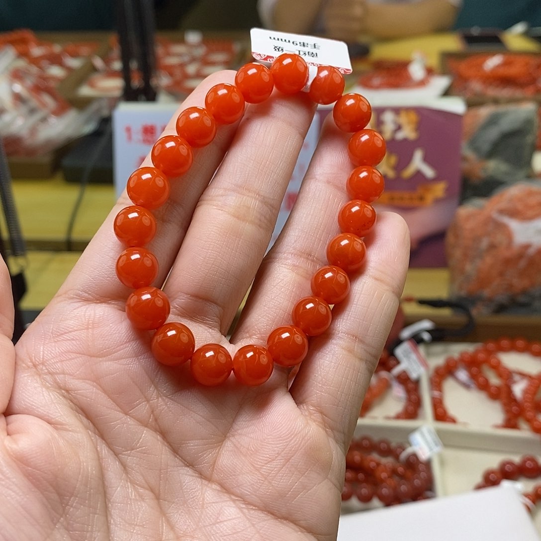 未镶嵌卡9南红玛瑙