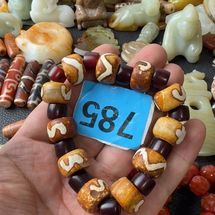 未镶嵌颈饰玛瑙/玉髓