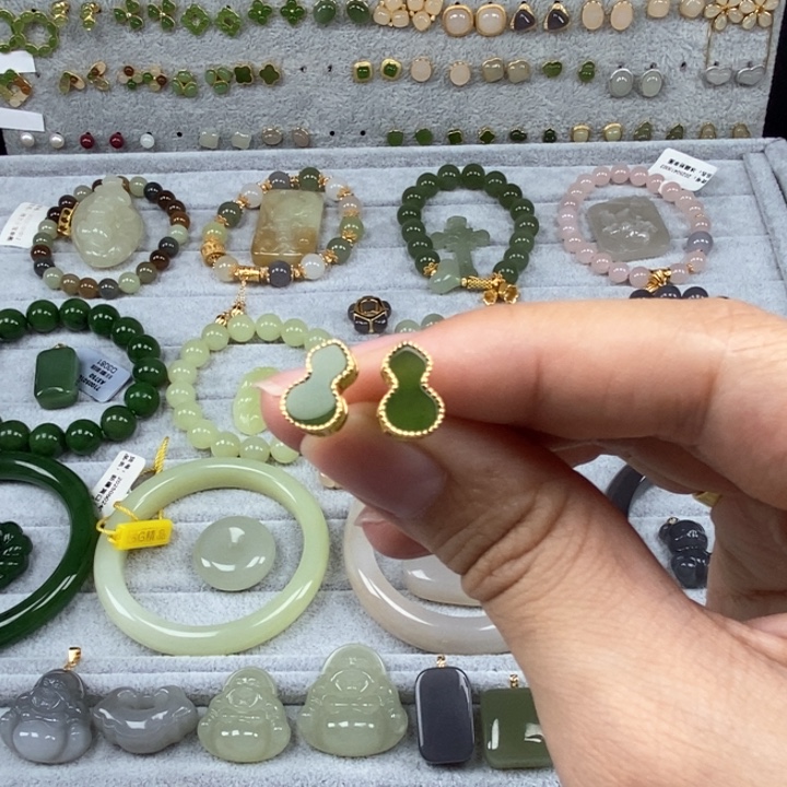 和田玉未镶嵌珠宝半成品