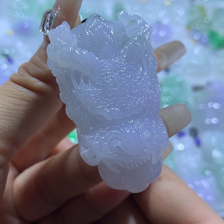 翡翠未镶嵌颈饰天然翡翠A货吊坠