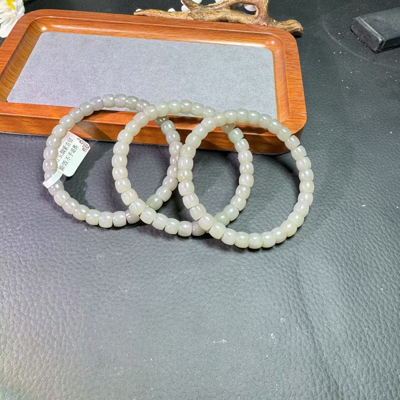 老李专属）天然和田玉烟紫直切手串拍一发一多样性发其一  1070058