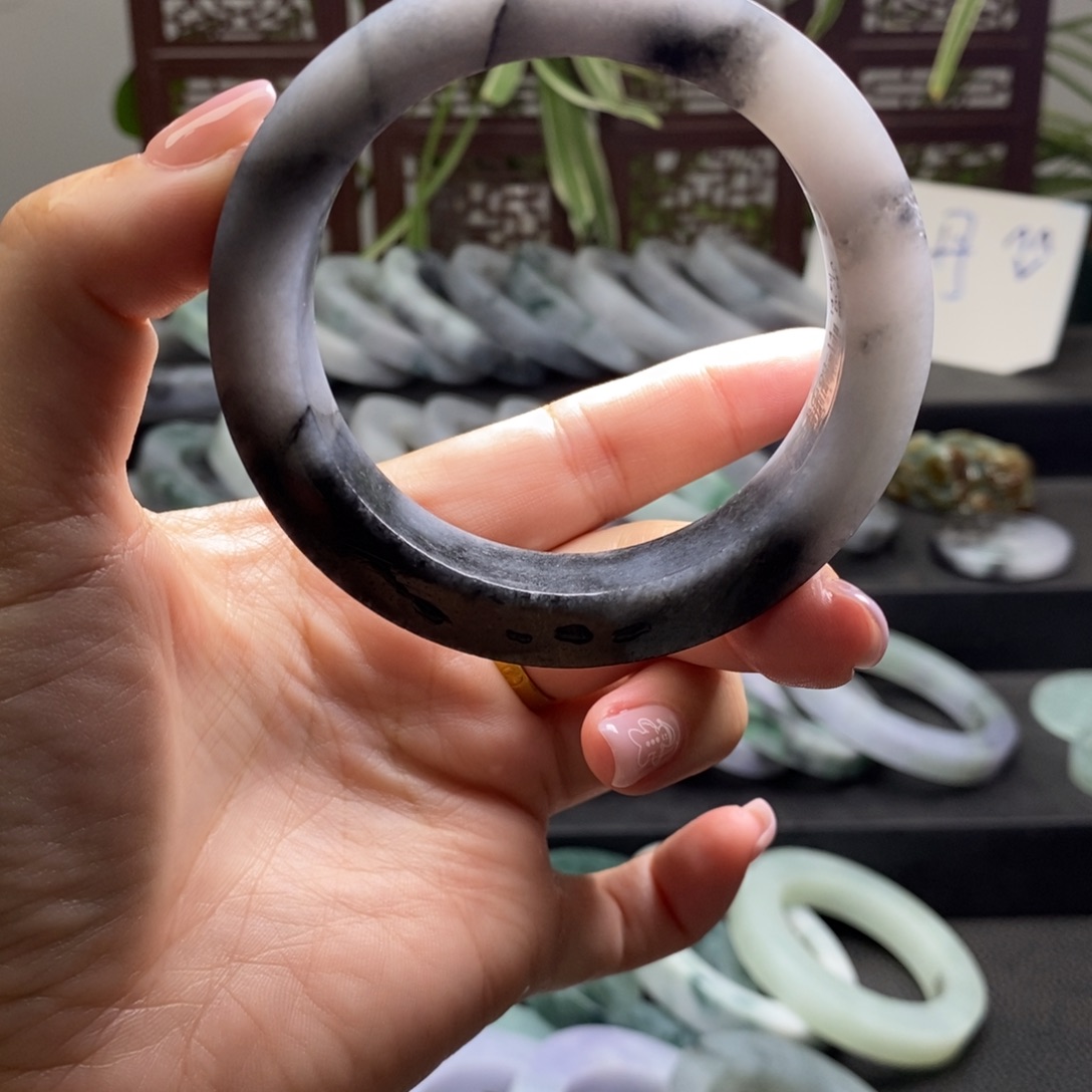 定制翡翠未镶嵌天然a货