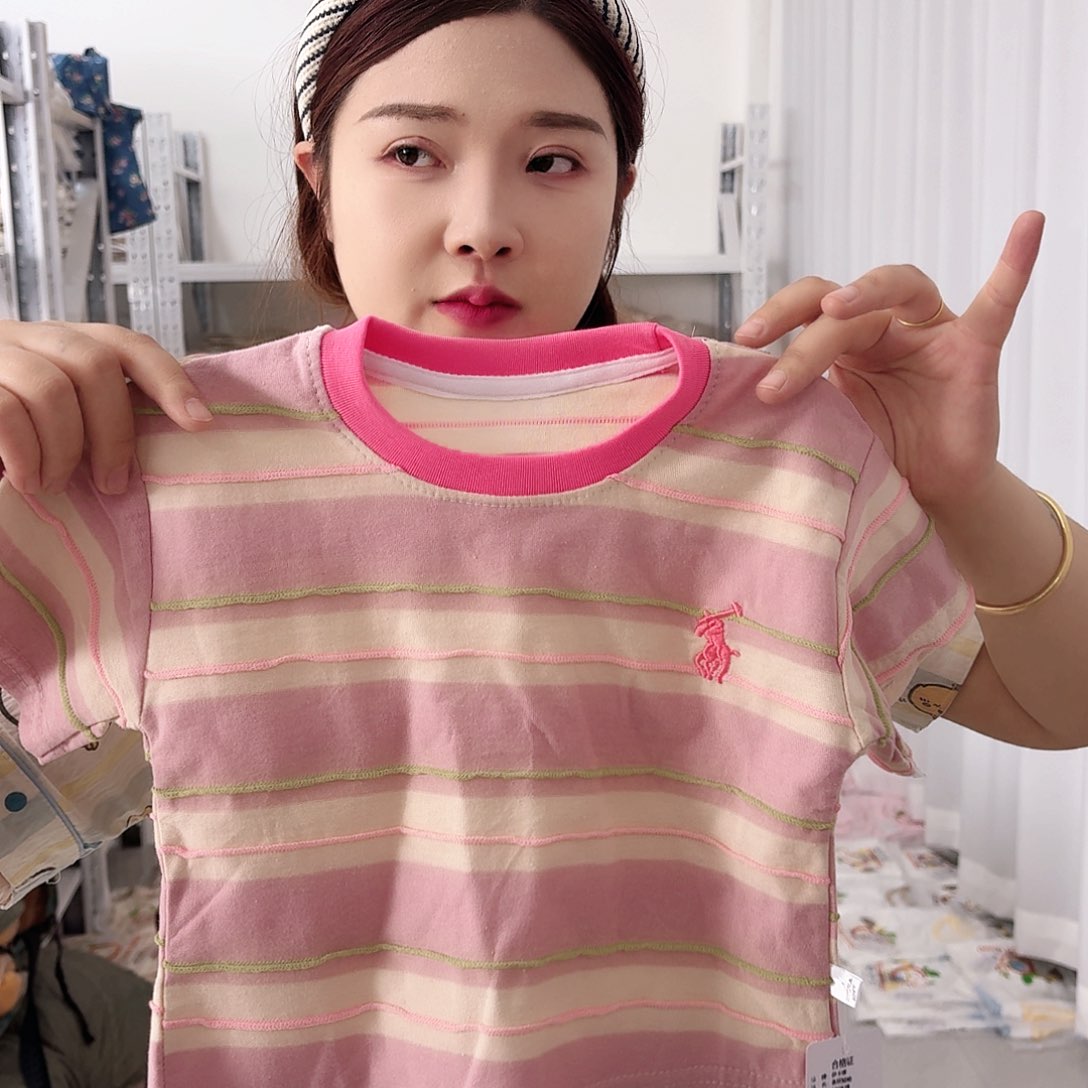 骑士粉色条纹半袖哈哈哈