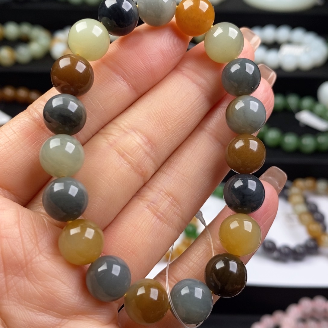 和田玉手串未镶嵌