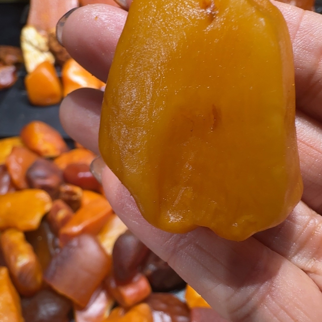 定制琥珀未镶嵌专属定制
