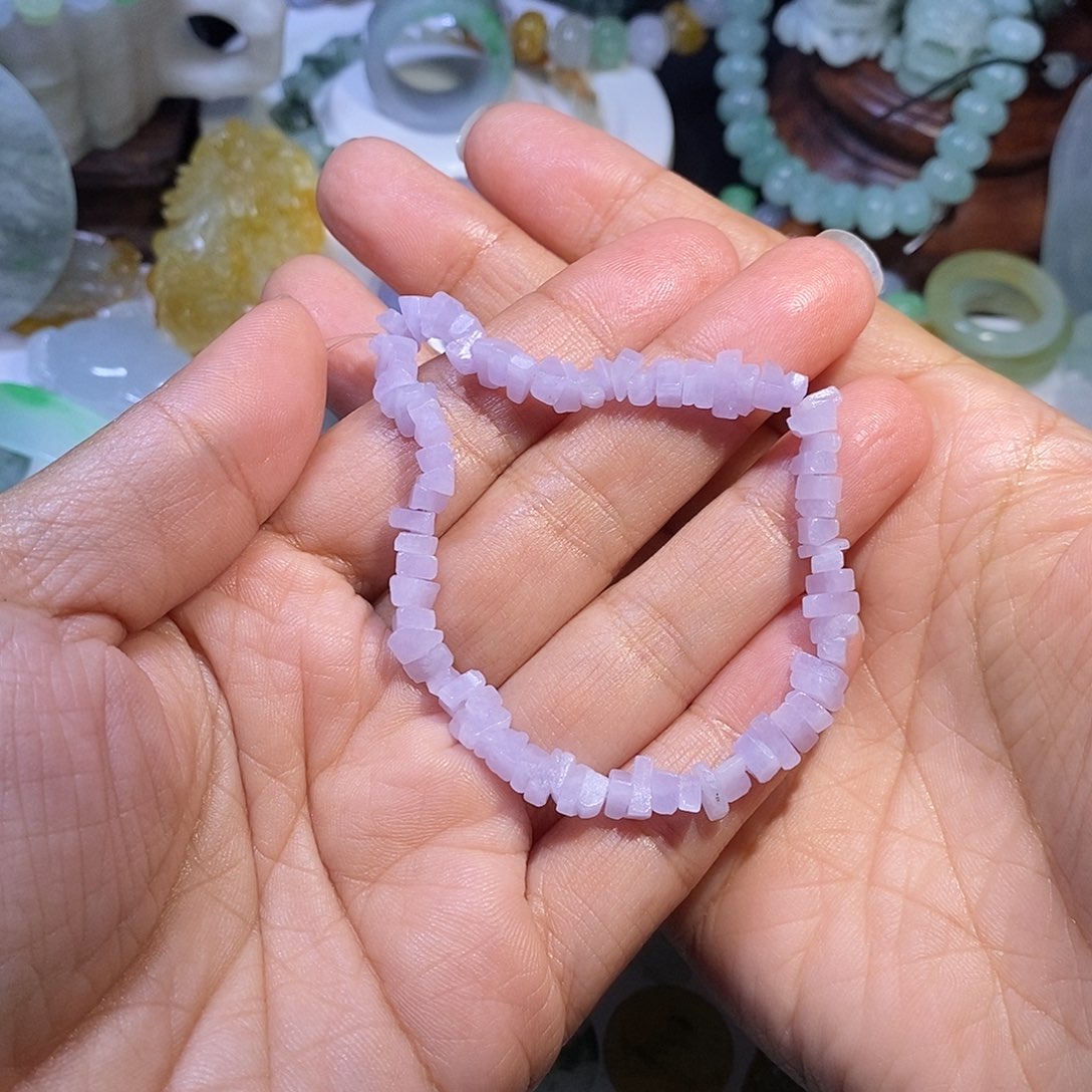 秀***身定制翡翠未镶嵌手串