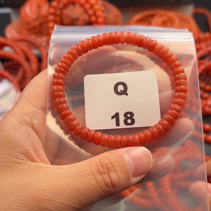 南红玛瑙未镶嵌多样性发货默认微瑕称重6mm