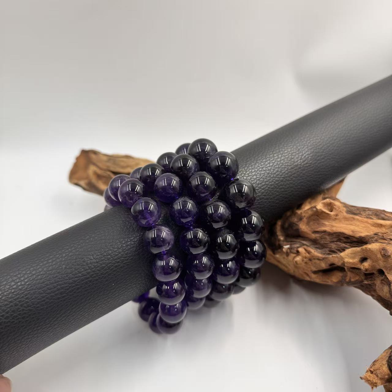 【爱上水晶】Z122乌拉圭紫水晶手串 多样性发其一