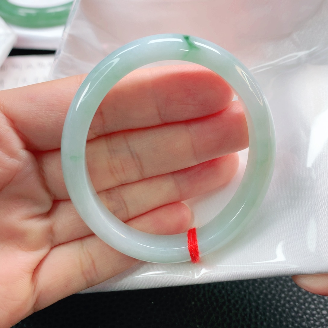 未镶嵌手镯翡翠55贵妃