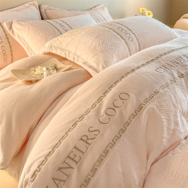 水星家纺A类牛奶绒绣花加厚保暖冬季四件套双面绒防静电联名优品1