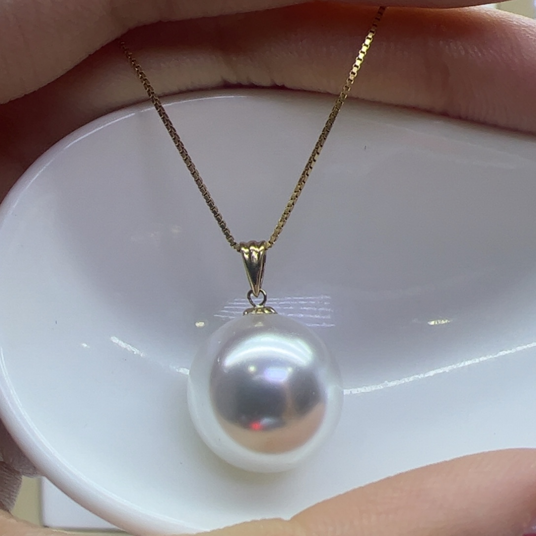 淡水珍珠吊坠(赠链)18K金镶嵌
