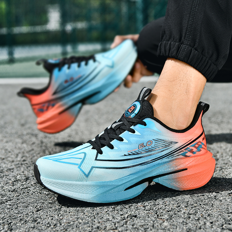 特大码男鞋45爆米花碳板跑步鞋46学生透气运动鞋47单网加肥加宽48