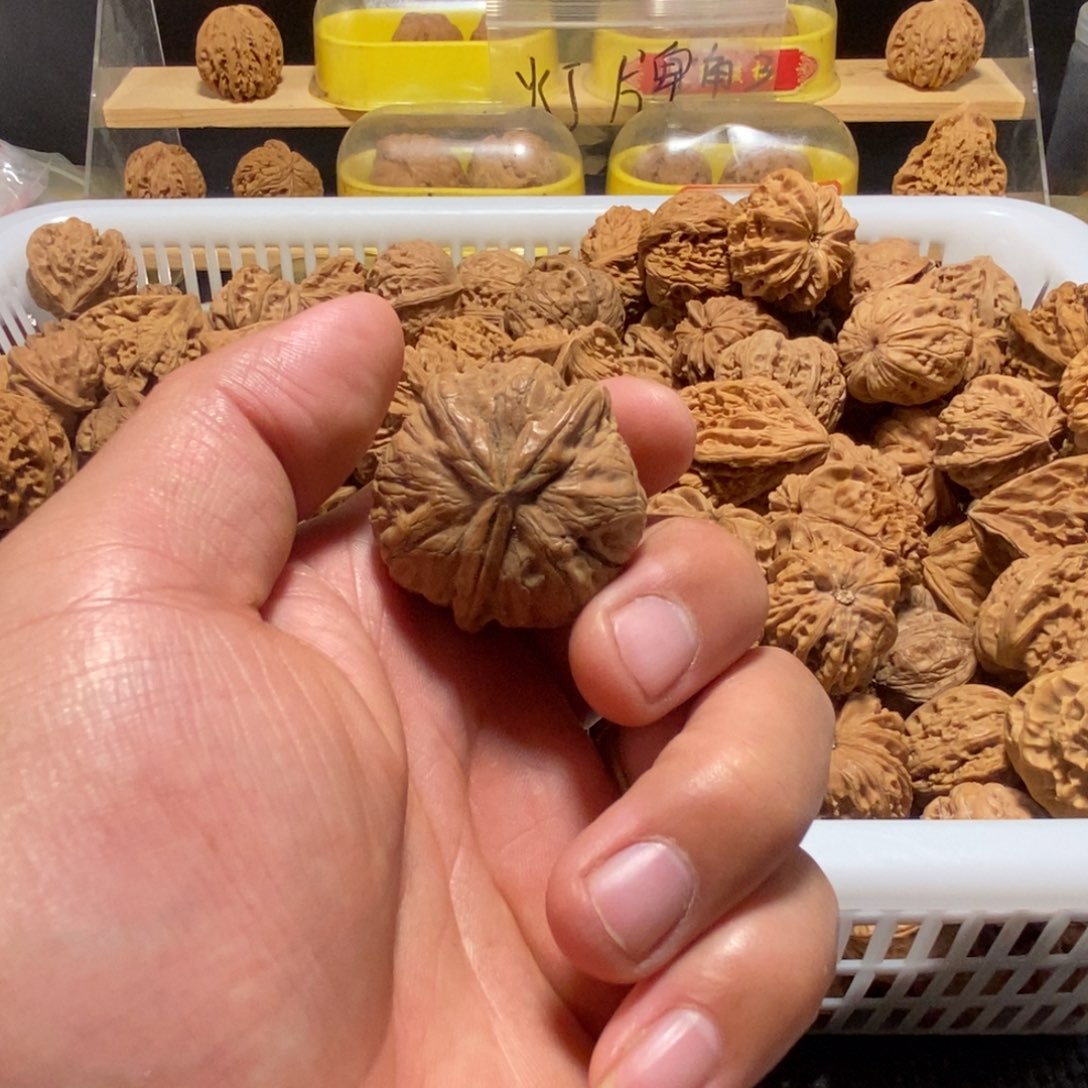 冰***铁文玩核桃吊坠核桃异形