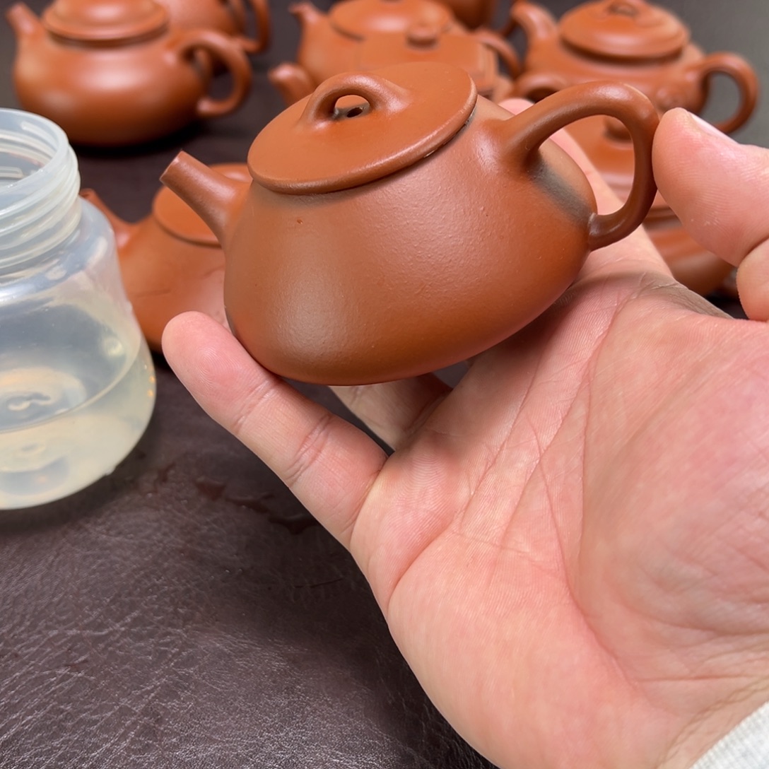 请***步紫砂茶壶汽修厂和机械设备