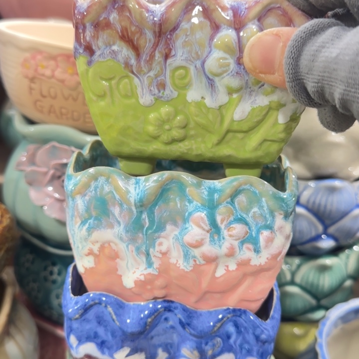 凑9块包邮，有孔，陶瓷花盆