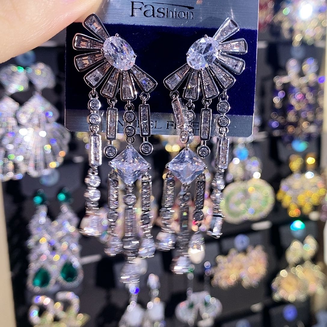 锆石纯铜合金锆石