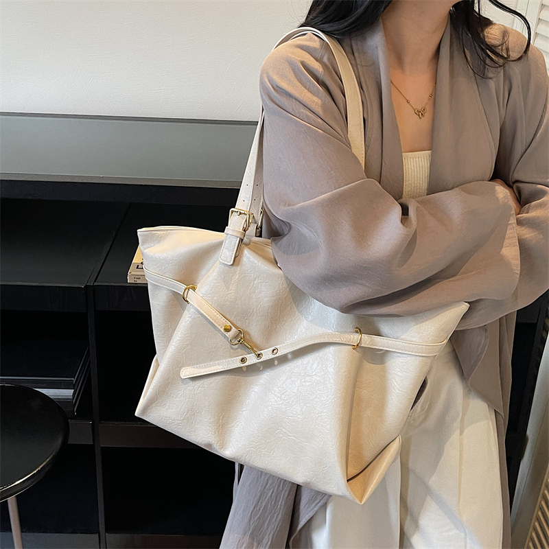 韩式托特女包单肩包软皮韩版时尚简约大容量女上学通勤大包包