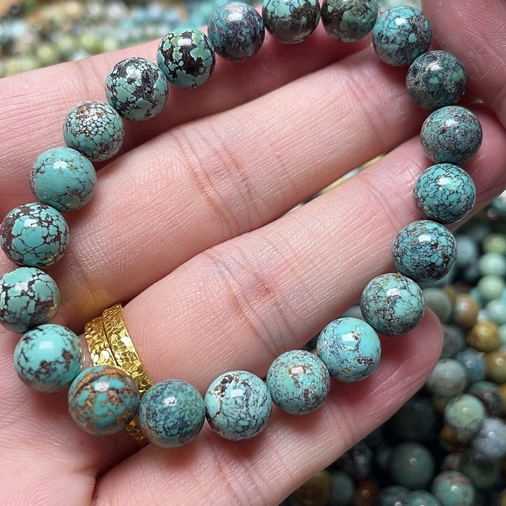 绿松石未镶嵌9左右的