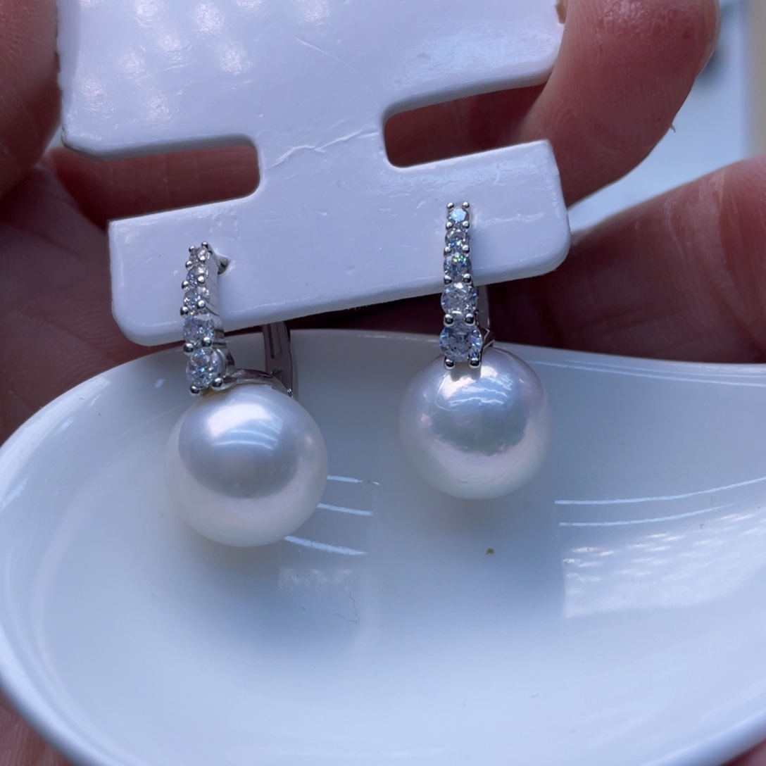 淡水珍珠未镶嵌耳饰