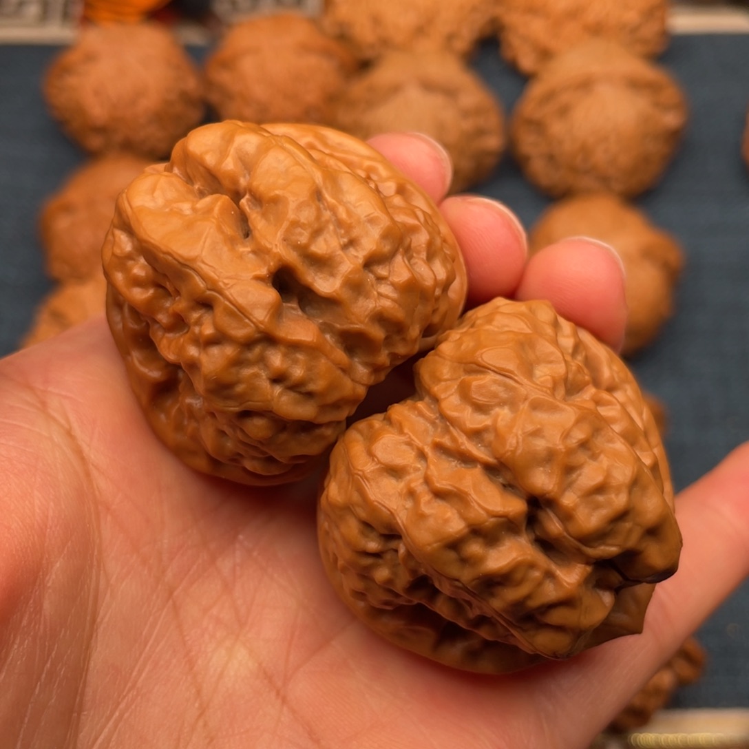 文玩核桃把件40全品毕业三角开背蛙