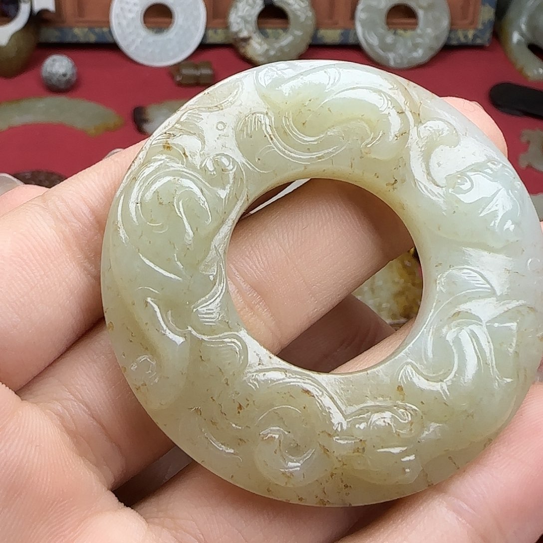 和田玉未镶嵌挂件