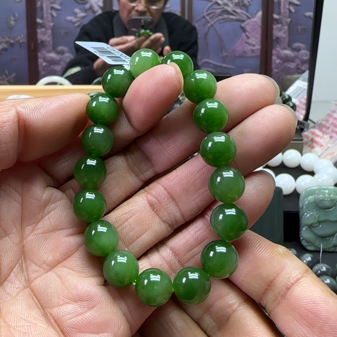 和田玉未镶嵌珠宝奇石