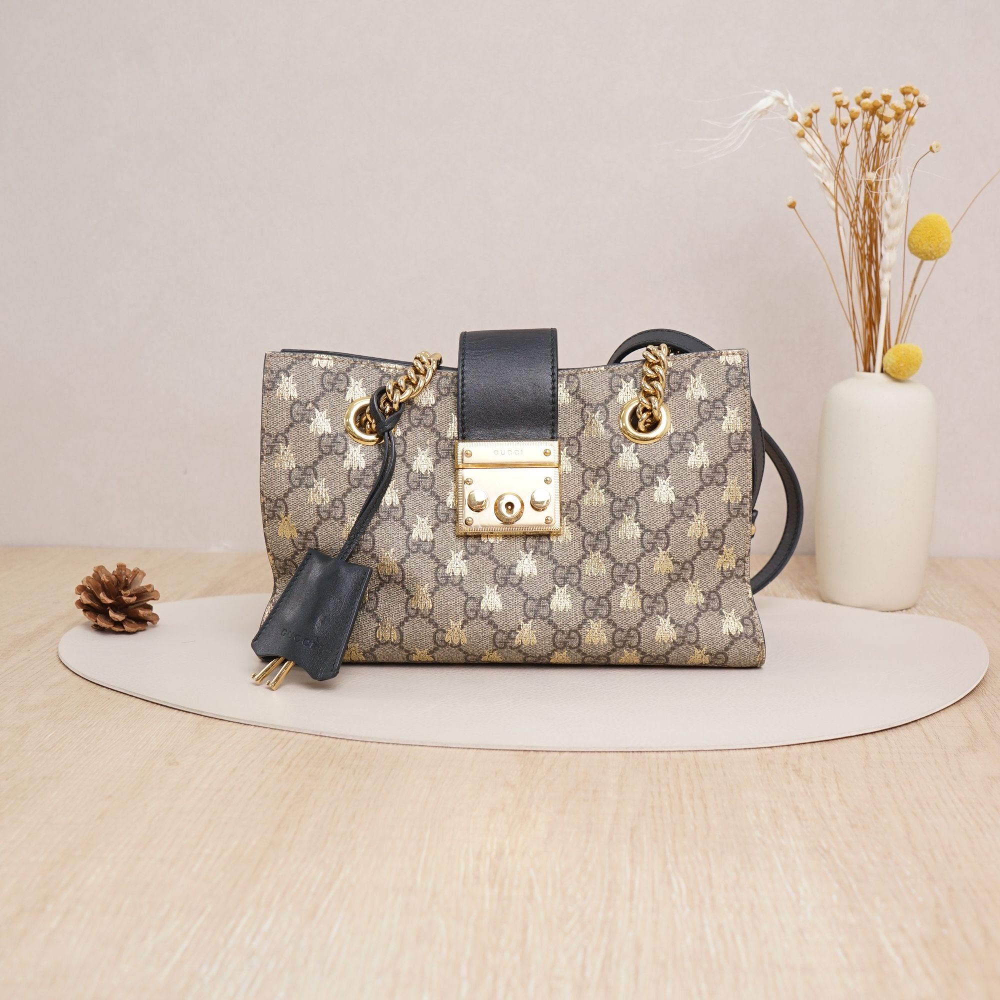 95新 GUCCI/古驰 古驰锁头包蜜蜂印花中号黑色/DS100866