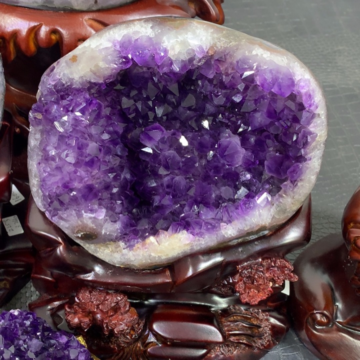 紫晶大型摆件（非配饰）未镶嵌无t