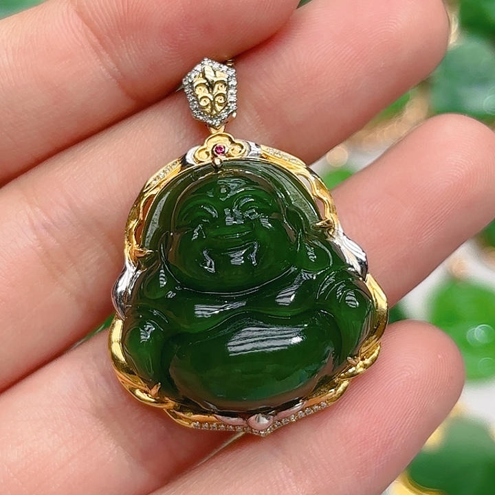 和田玉（碧玉）颈饰18K金镶嵌