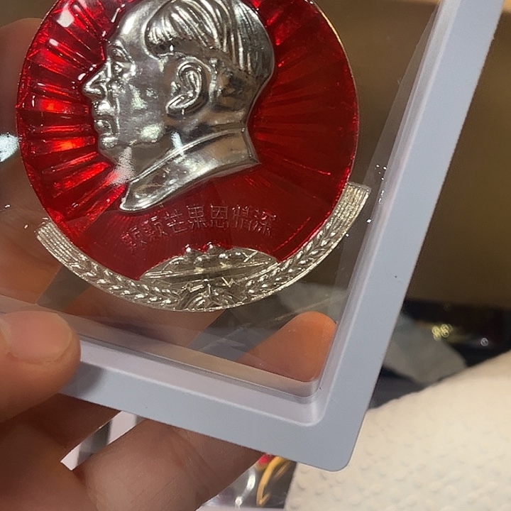 鼠***哥一一一一一一一高贵轻透