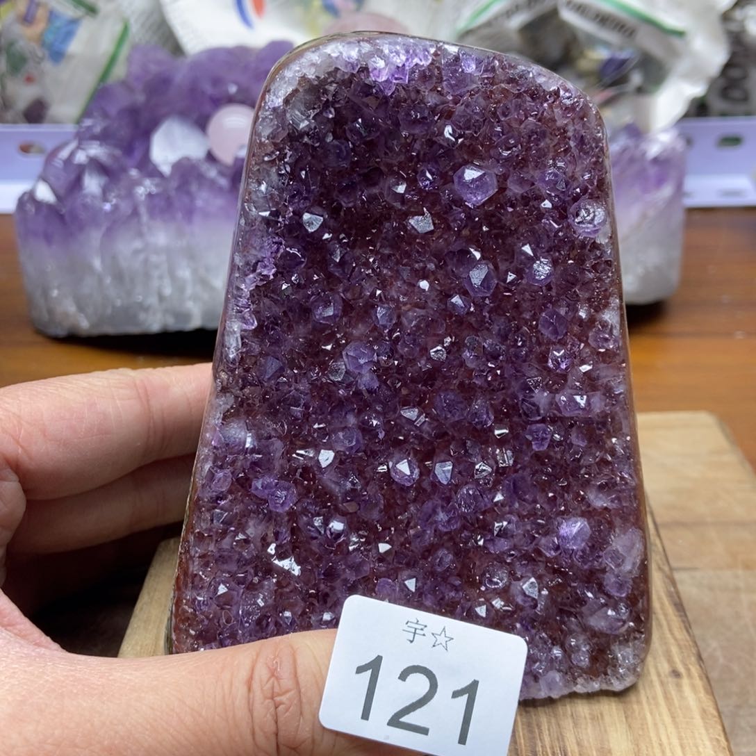 紫晶天然水晶摆件未镶嵌