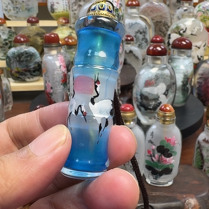 鼻烟壶内画手工绘制鹤