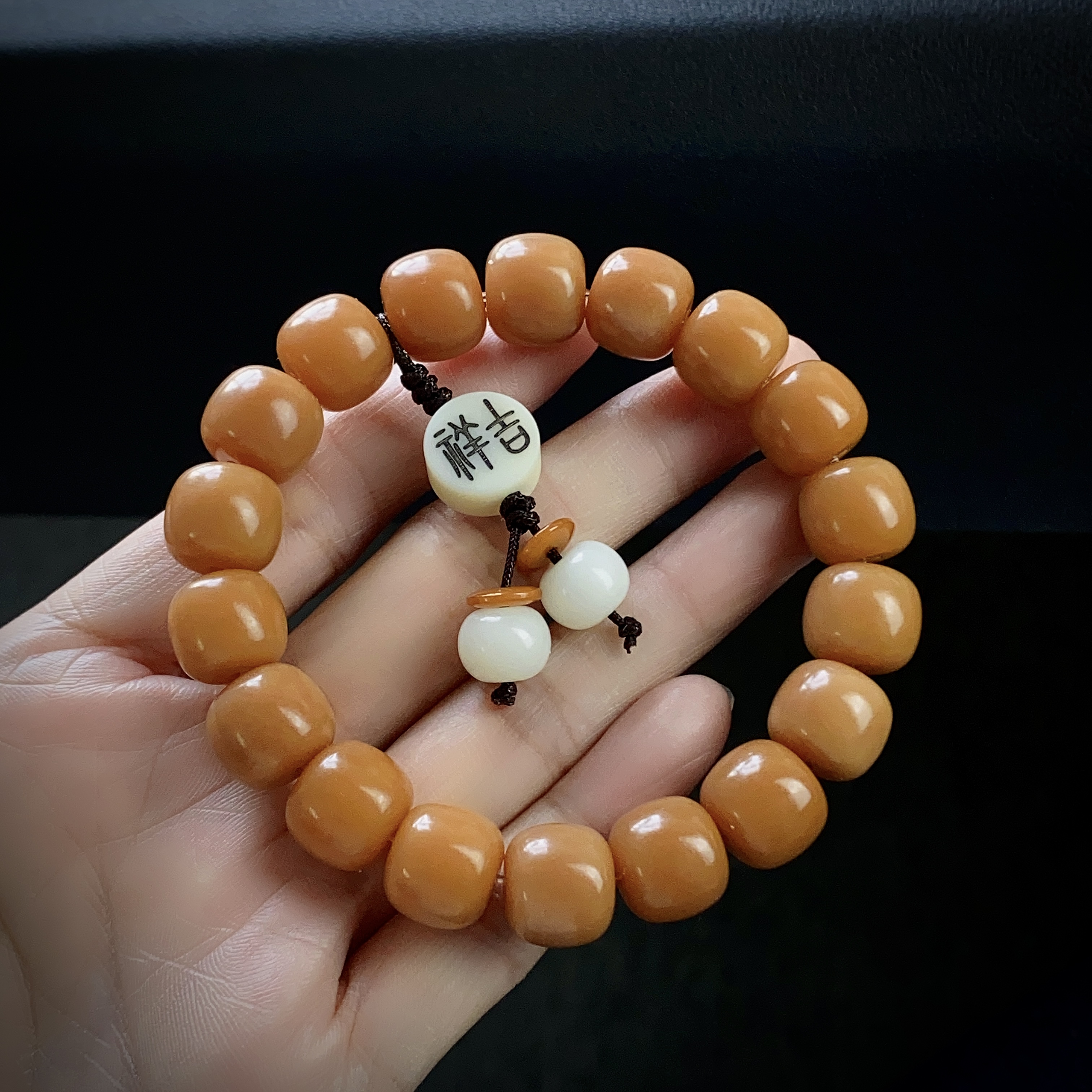 2555/MT036 菩提设计款吉祥吊饰老型手串/多样性发货/一件