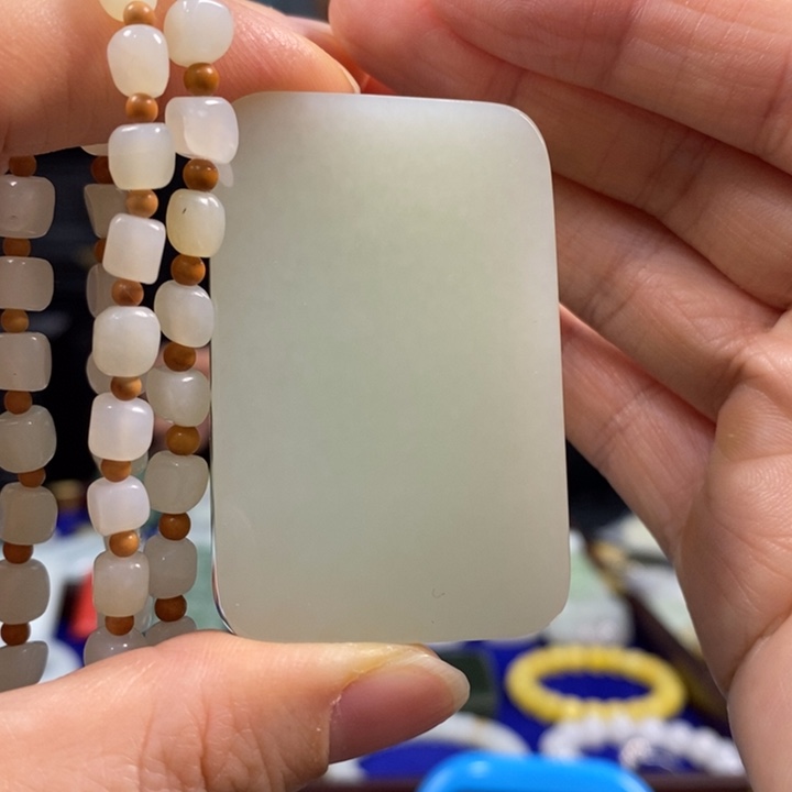 明***明和田玉未镶嵌颈饰