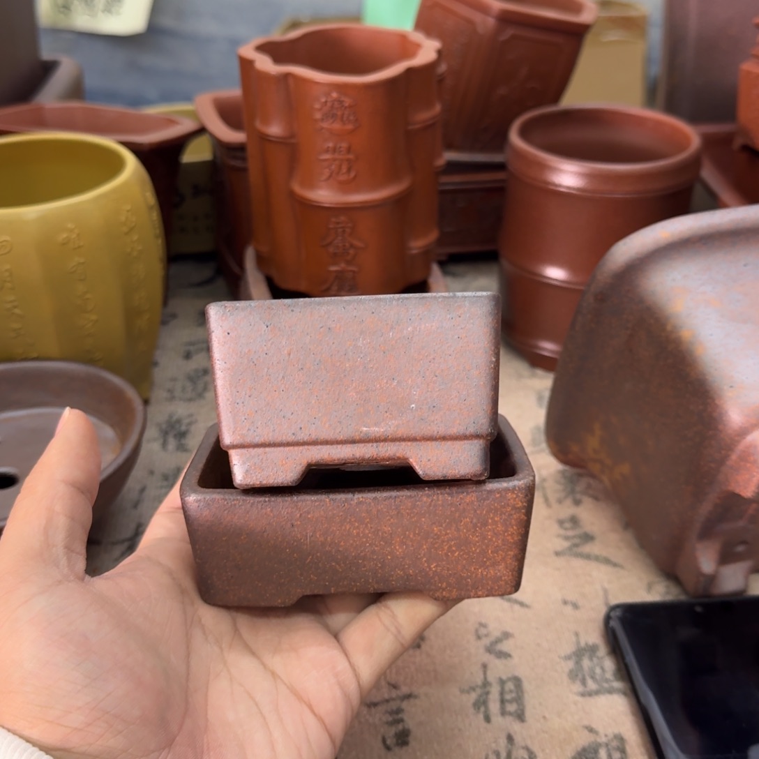 紫砂花盆小**脚宜兴紫砂正品
