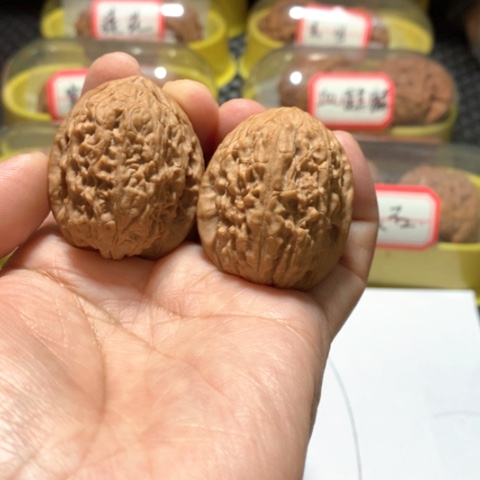 吊坠文玩核桃红莲籽