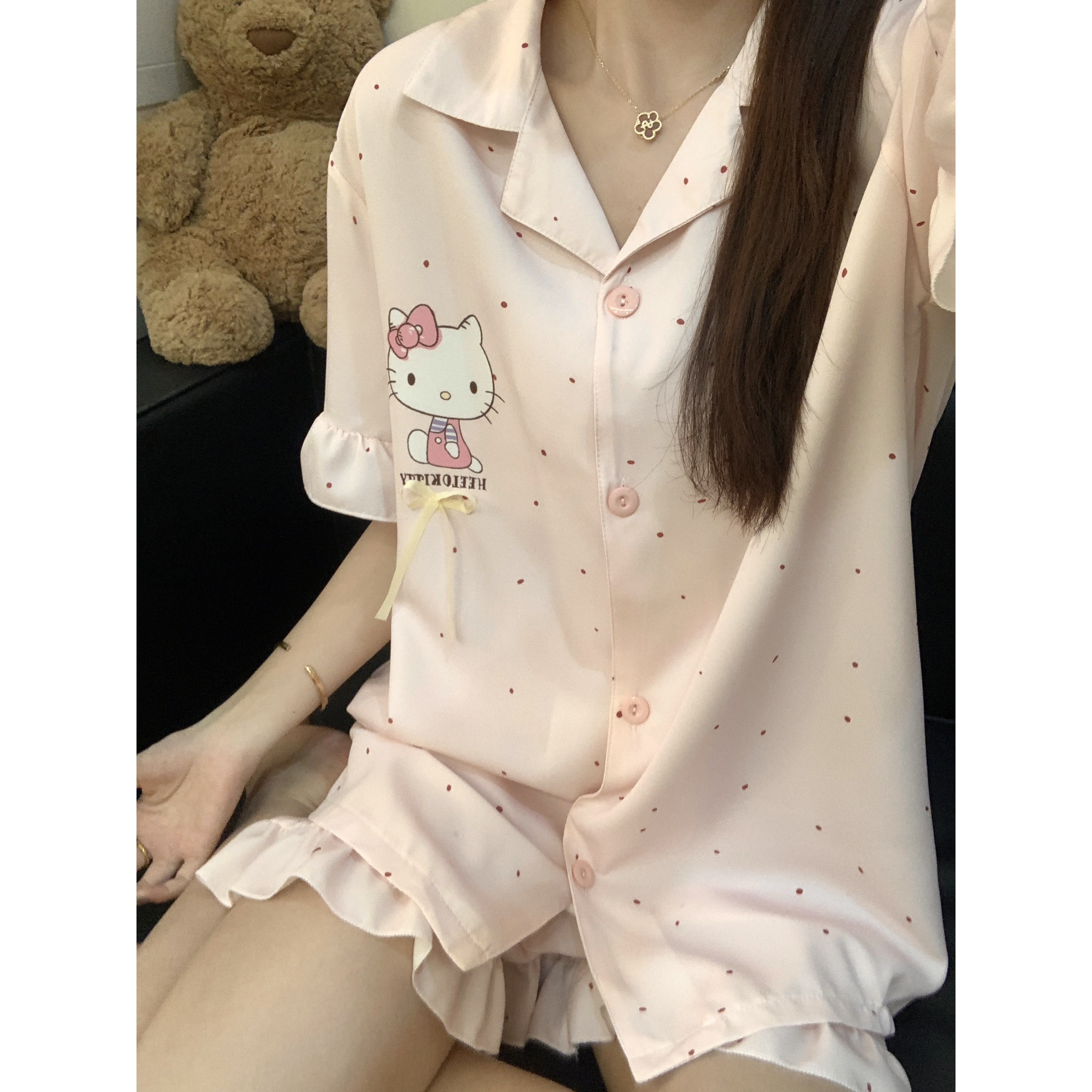 【少女kitty两件套】新款时尚舒适软冰丝可外穿短袖短裤家居服套装