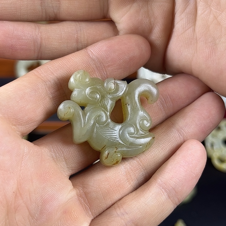 和田玉（糖玉）未镶嵌颈饰